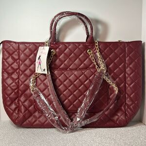 Extra Large Gilda Paris Tote with Gold Chain Handles. P14